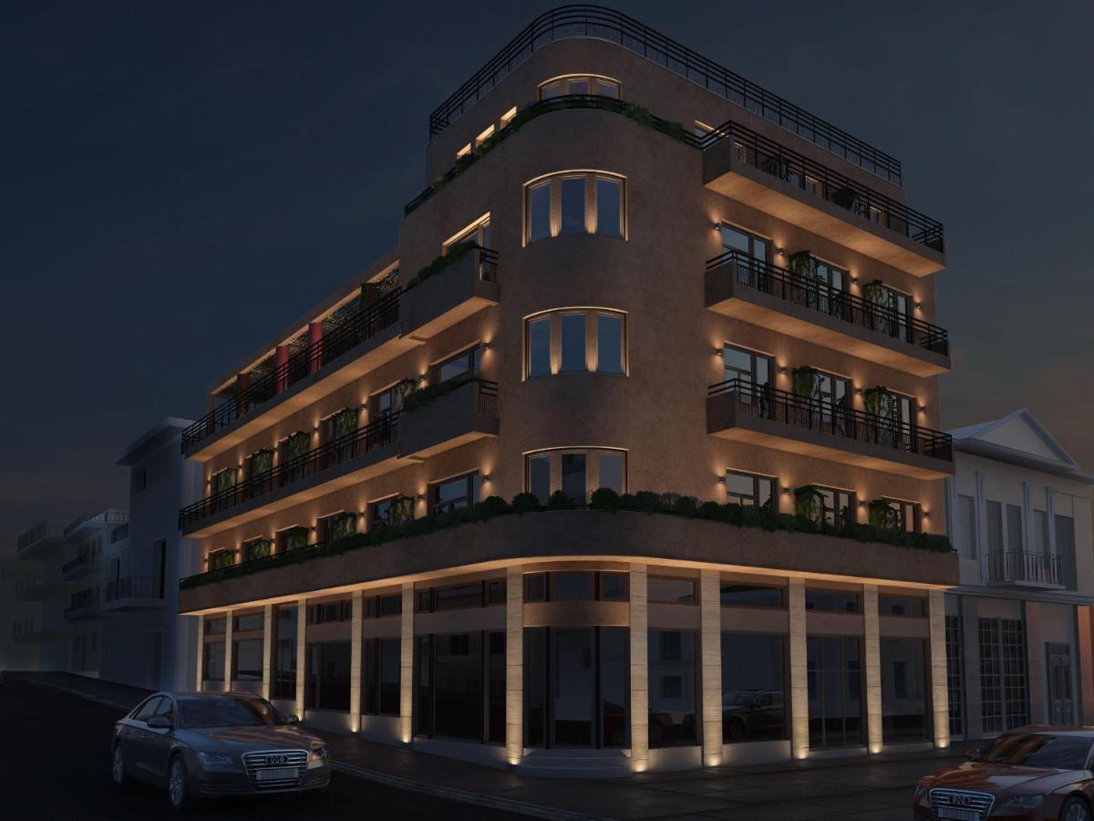 Royalty Hotel Aten Exteriör bild